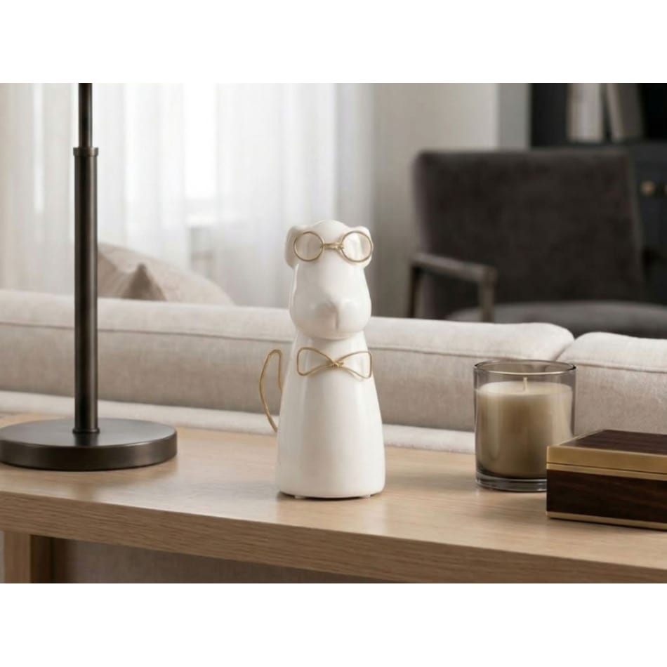 sgbk white figurines   