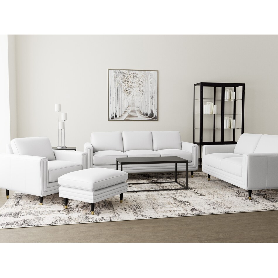 sili grey accent lifestyle image z  