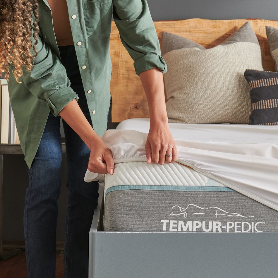 tempur pedic white misc size   
