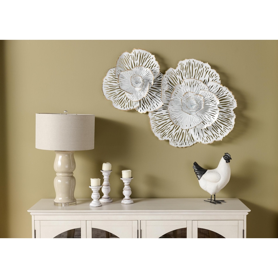 thnd white metal lifestyle image   