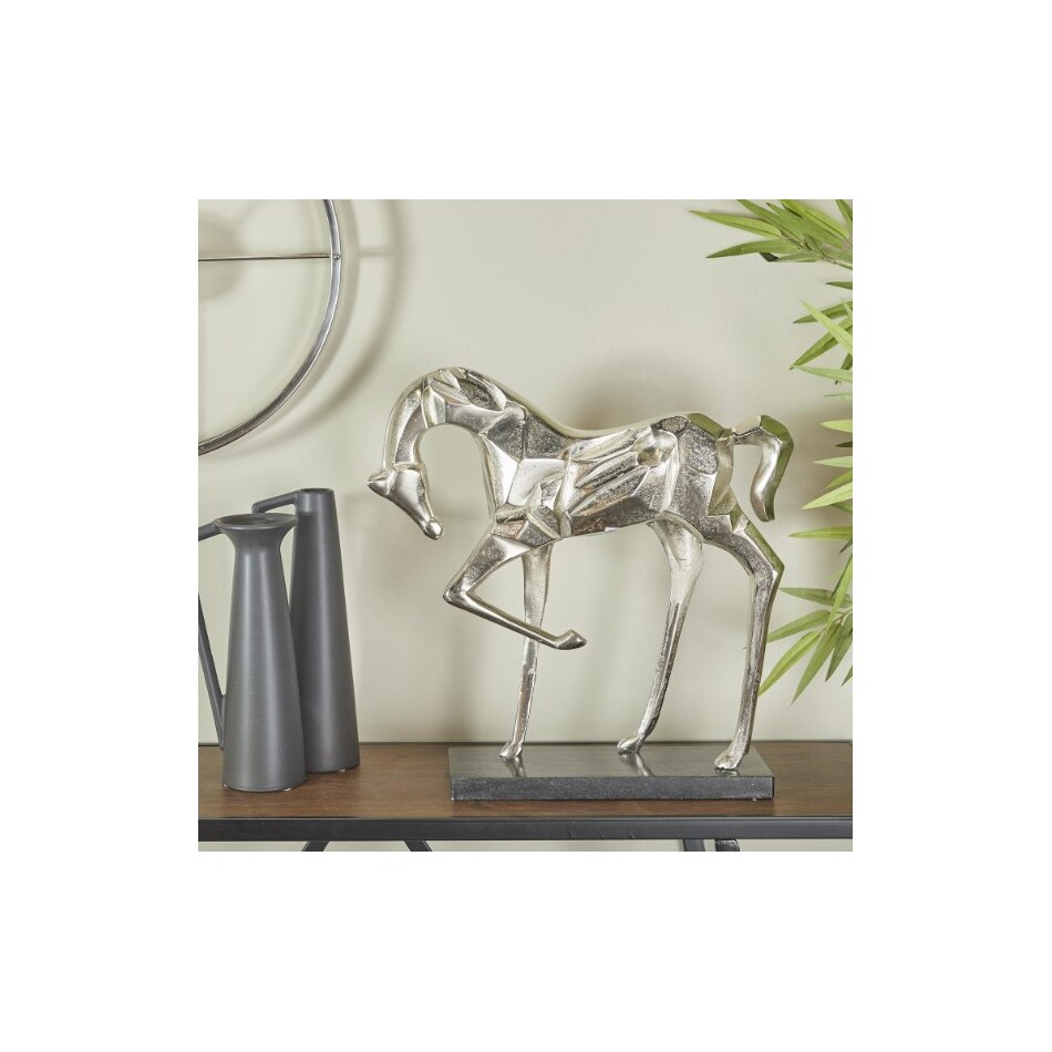 uma enterprises inc grey figurines   