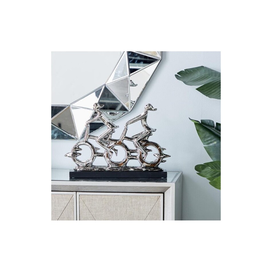 uma enterprises inc grey figurines   