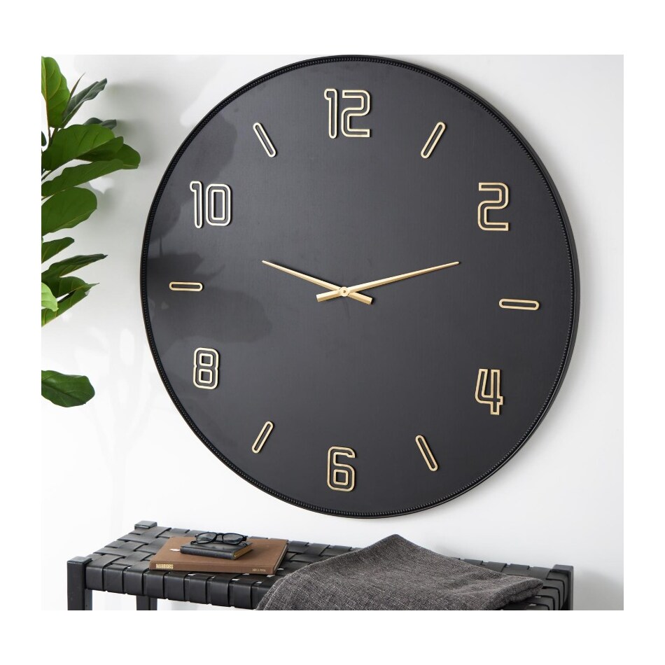 umai black clocks   