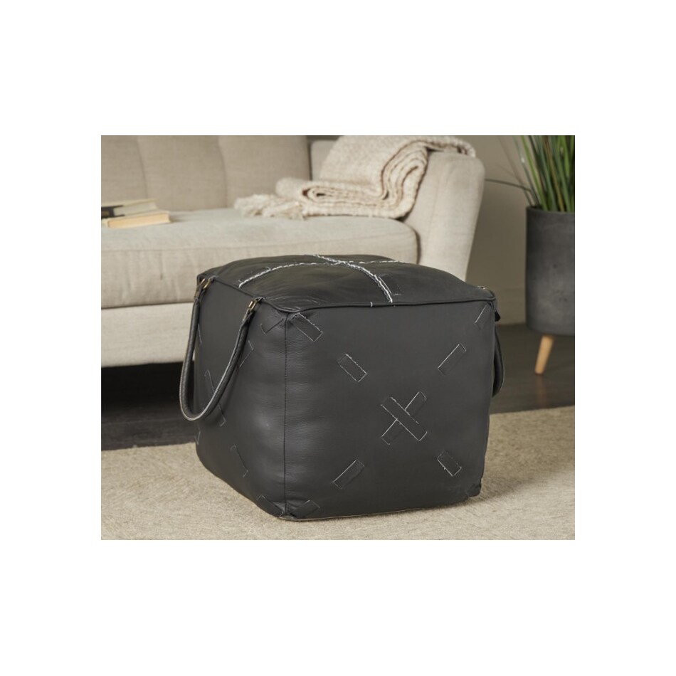 umai black pouf   