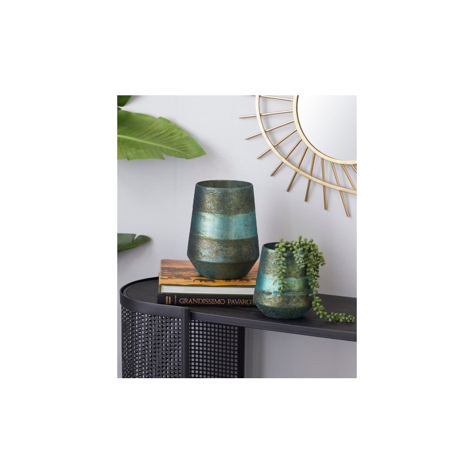umai green candleholder candle set  