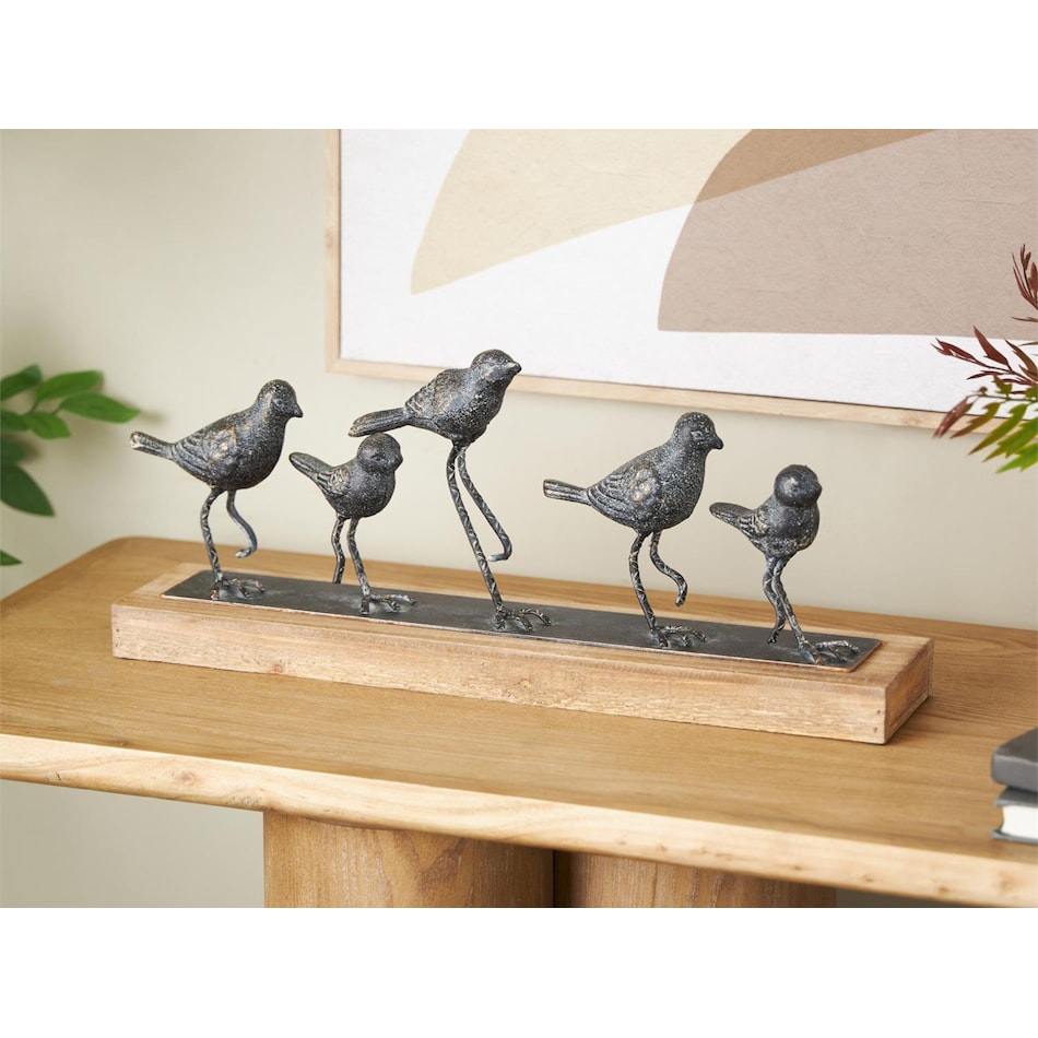 umai grey figurines   