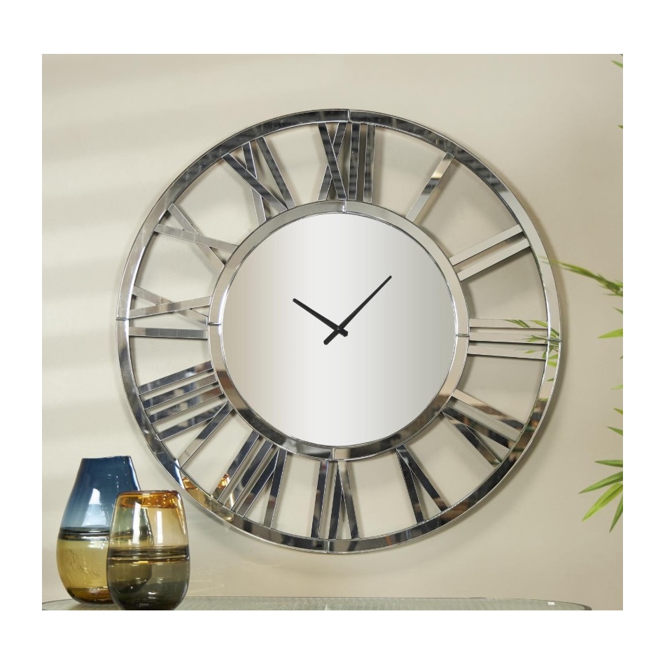 umai silver clocks   