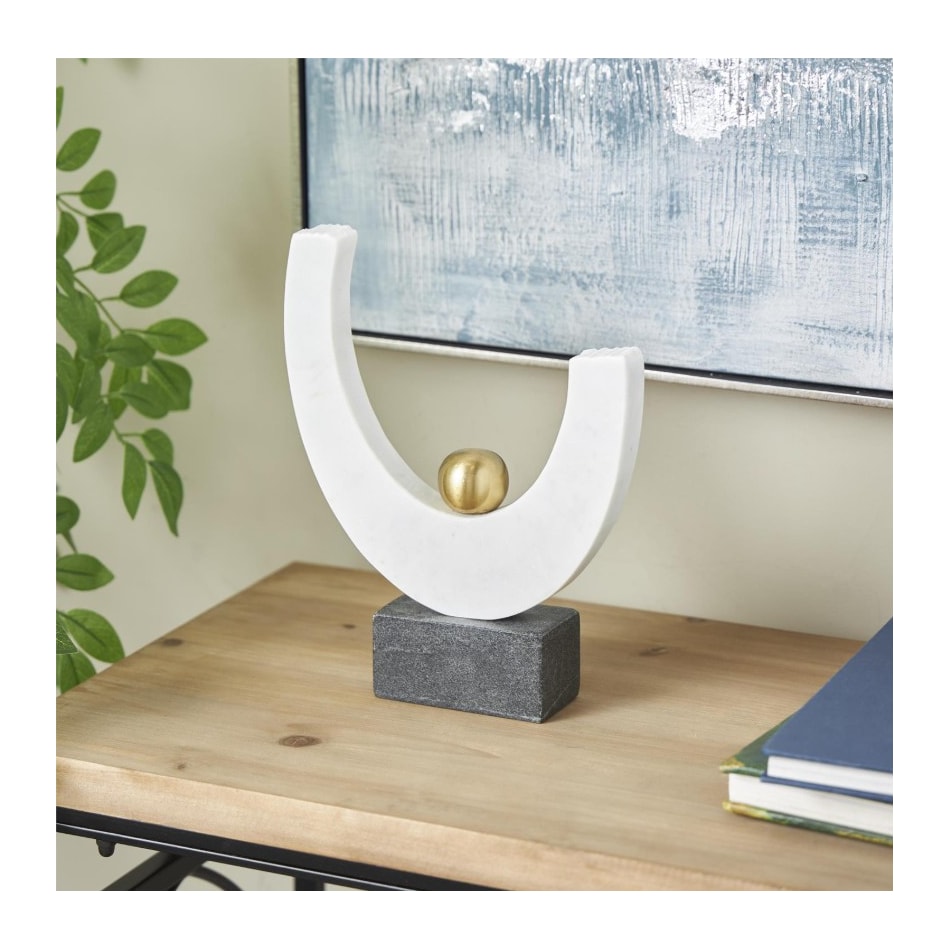 umai white figurines   