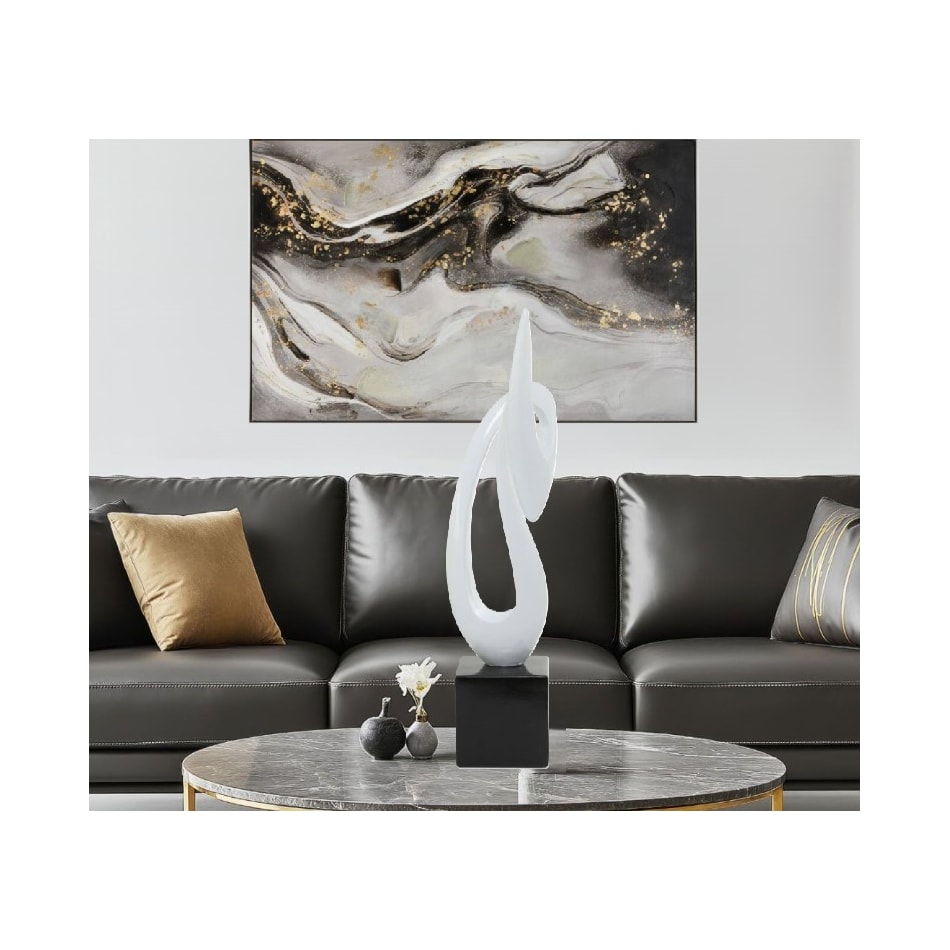 umai white figurines   