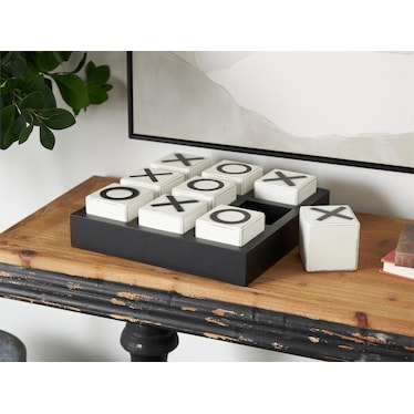 Tic Tac Toe Board 14"W x 14"D x 4"H