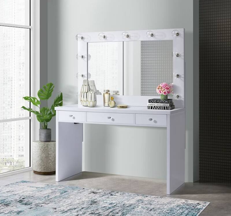 vanit youth bedroom narrow main image  