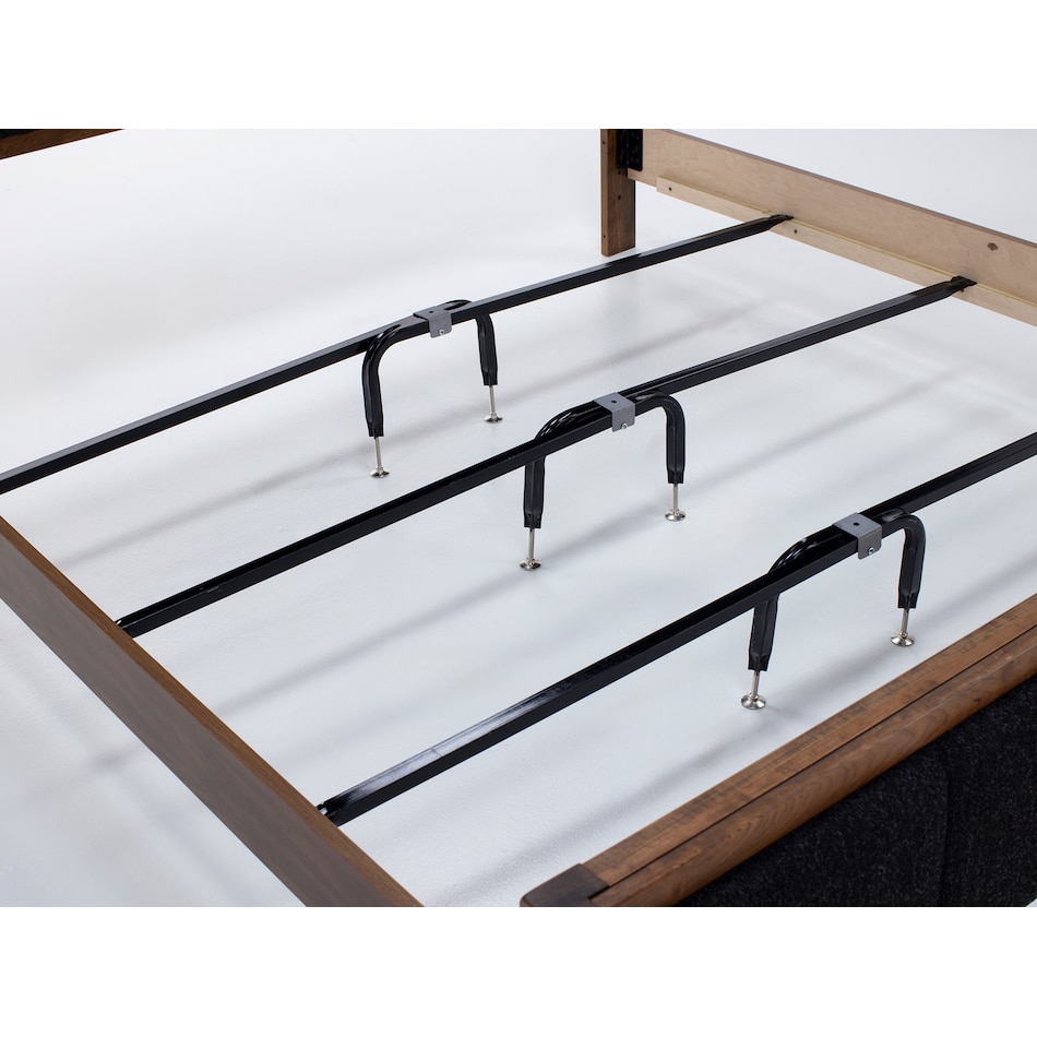 vaughan bassett medium cherry  king bed package ukp  