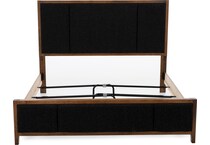 vaughan bassett medium cherry  queen bed package uqp  