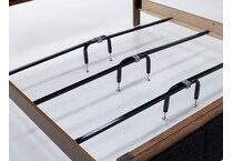 vaughan bassett medium cherry  queen bed package uqp  