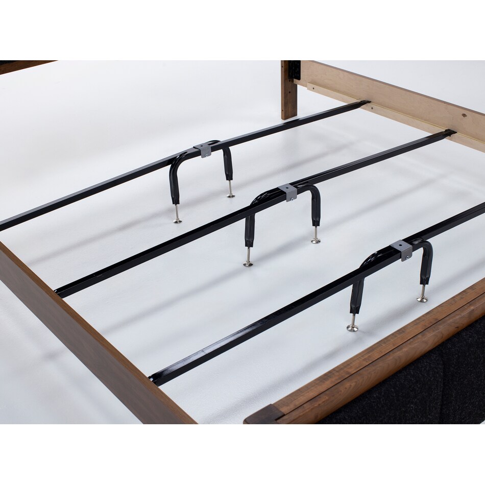 vaughan bassett medium cherry  queen bed package uqp  