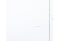 white swatch  