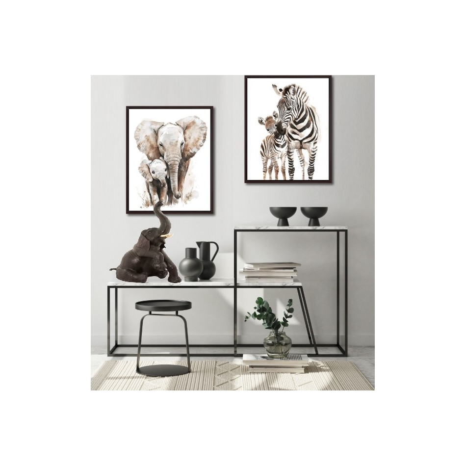 wild brown floor animals   